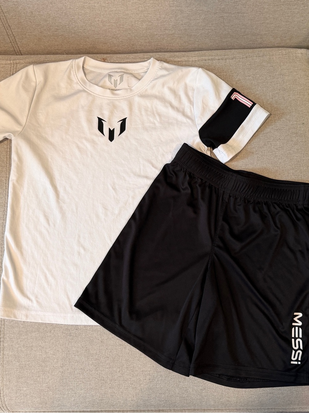MESSI Set: Kids Matching T-shirt and Shorts, Size 7